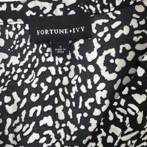 Fortune+Ivy Women Leopard Print Long Sleeve Button-Up Blouse Size S - Picture 3 of 8